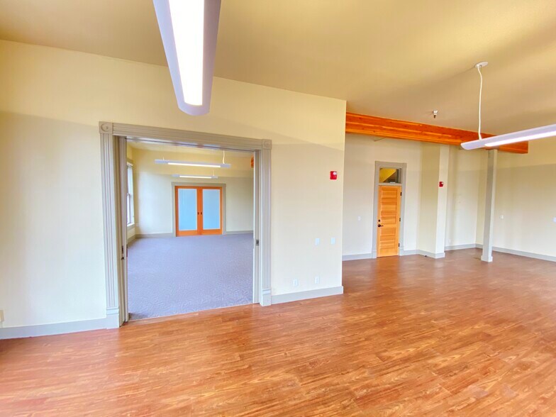 More Photos Of 205 SE Grand Ave, Portland Office For Lease