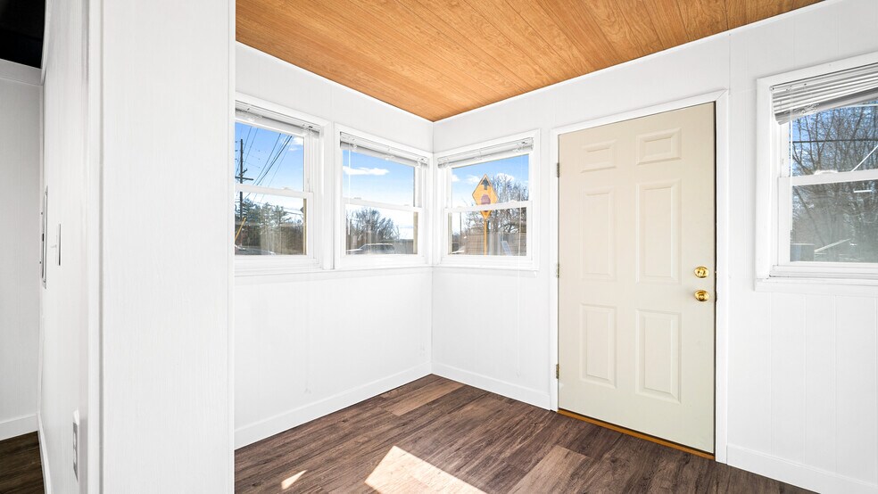 More Photos Of 3827 Greenbush West Rd, Mount Orab Specialty For Sale