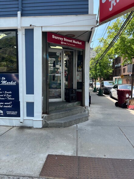 More Photos Of 26 Surrey St, Cambridge Storefront For Sale