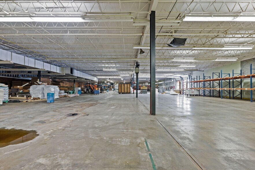More Photos Of 1000 E Butler Ave, Liberty Manufacturing For Sale