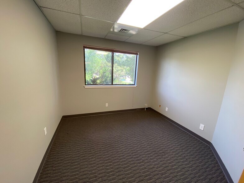 More Photos Of 325 W South Boulder Rd, Louisville Medical For Sale