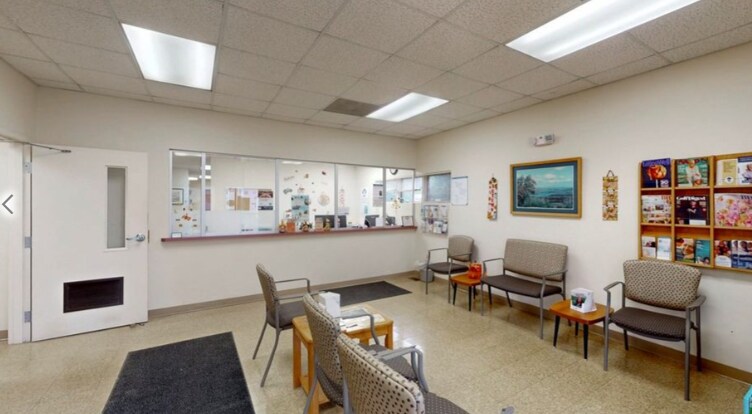 More Photos Of 226 W Morris St, Bath Medical For Sale