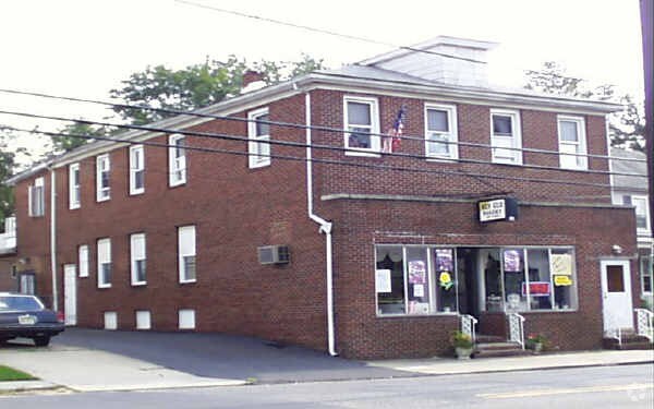 More Photos Of 606 Main St, Sayreville General Retail For Sale