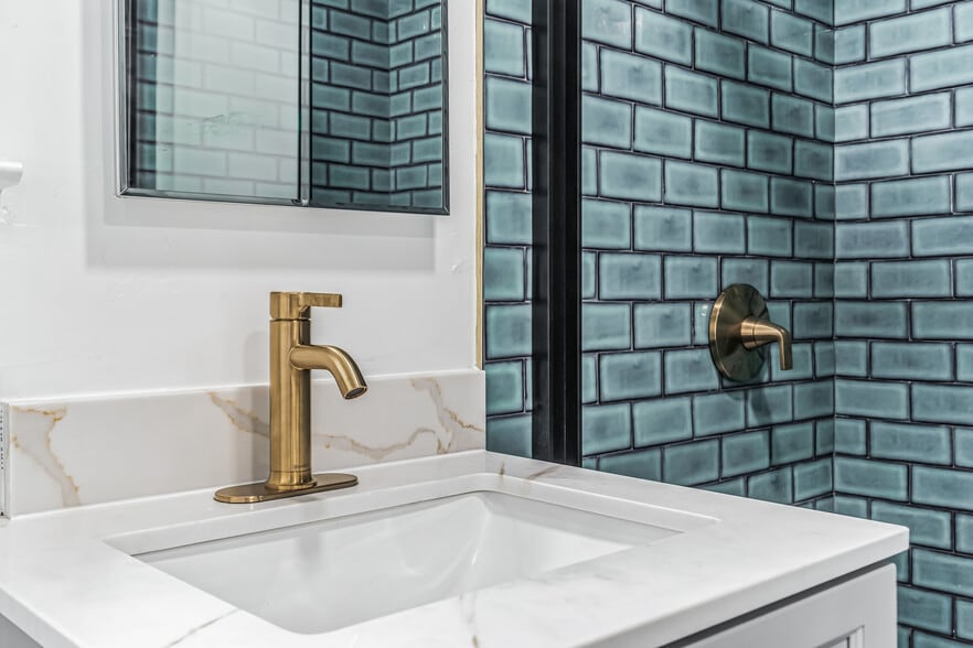 More Photos Of 1921 Dwight Way, Berkeley Apartments For Sale