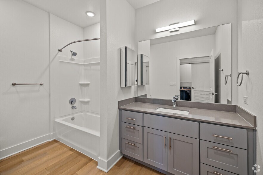 More Photos Of 4830 E Rosedale St, Fort Worth Apartments For Lease