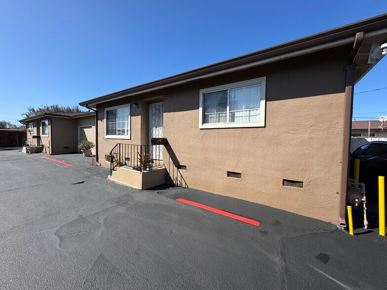 More Photos Of 19465 Meekland Ave, Cherryland Apartments For Sale