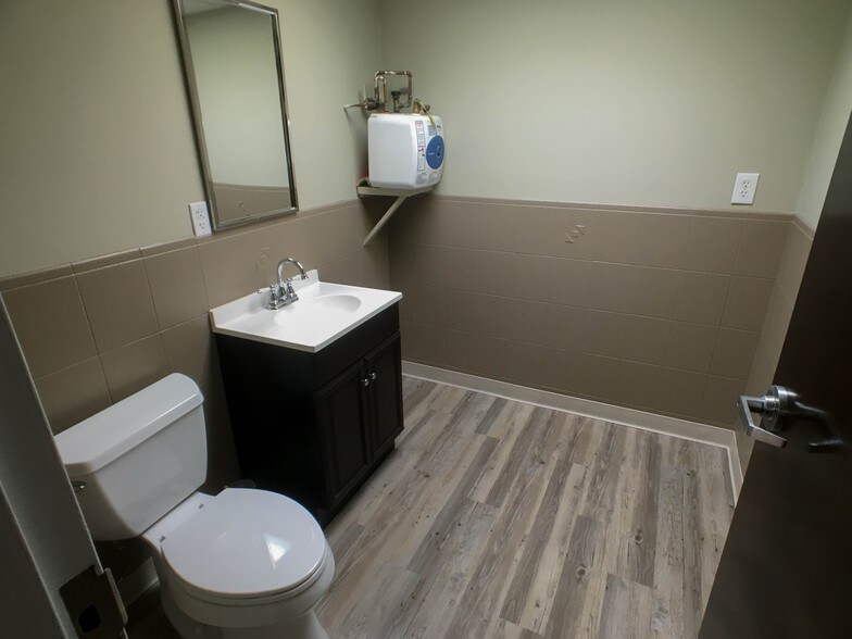 More Photos Of 14 Dorchester St, Boston Office For Lease