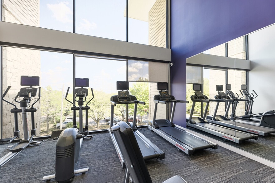 More Photos Of 7900 Conser St, Overland Park Apartments For Sale