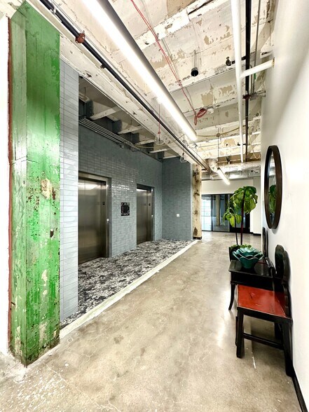 More Photos Of 2410 Polk St, Houston Office For Lease