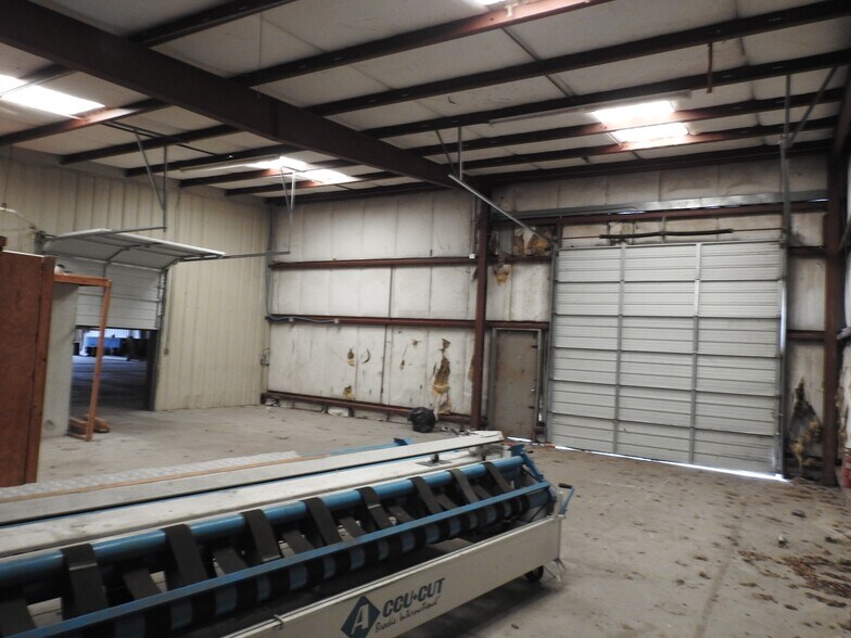 More Photos Of 2461 Highway 20, Decatur Flex For Sale