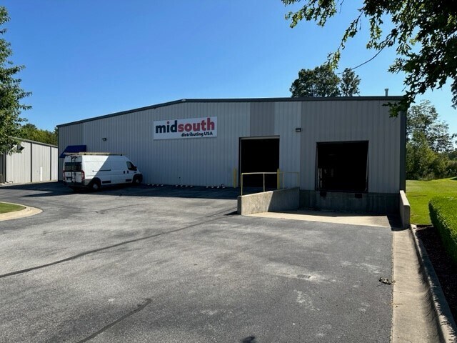 More Photos Of 5322-5478 Bleaux Ave, Springdale Unknown For Lease