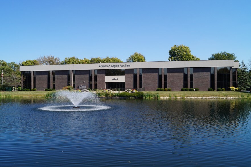 More Photos Of 8945 N Meridian St, Indianapolis Office For Sale