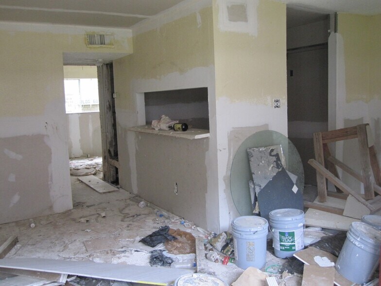 More Photos Of 4101 S Shaver St, Pasadena Apartments For Sale