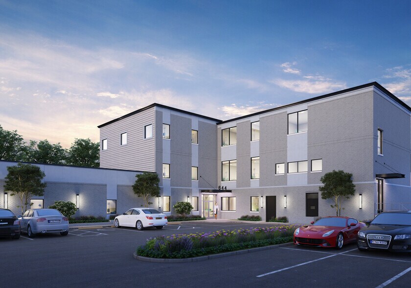 More Photos Of 644 N Chase St, Athens Office For Lease