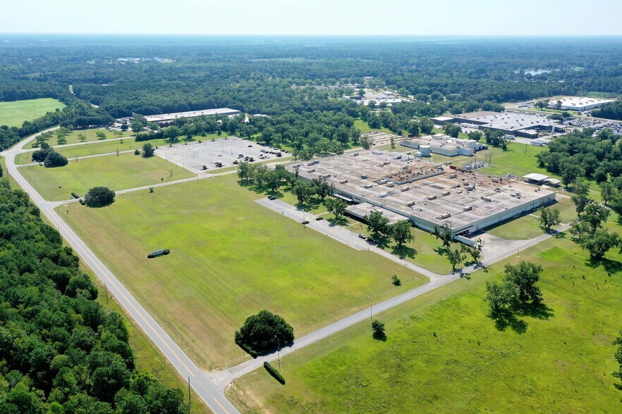 More Photos Of 1150 Clipper Rd, Sumter Industrial For Sale