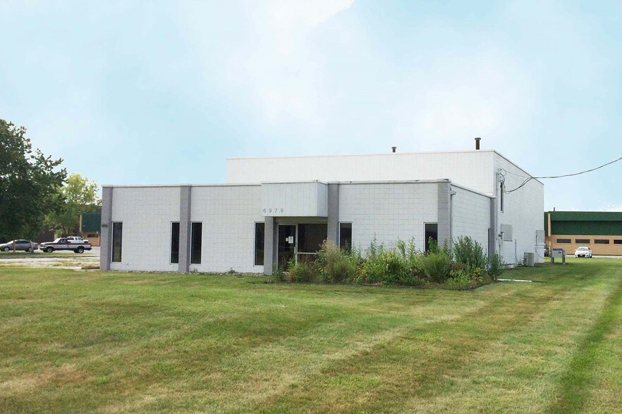 More Photos Of 6979 Wales Rd, Northwood Distribution For Sale