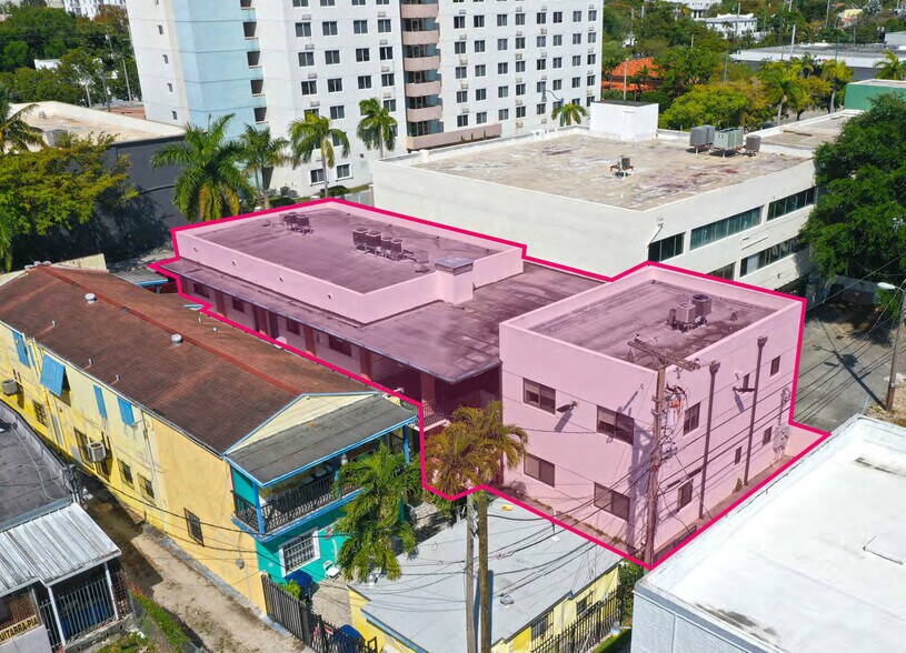More Photos Of 2268 SW 8th St, Miami Storefront Retail Residential For Sale