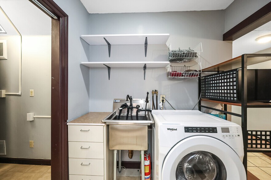 More Photos Of 338 Church St, Whitinsville Medical For Sale