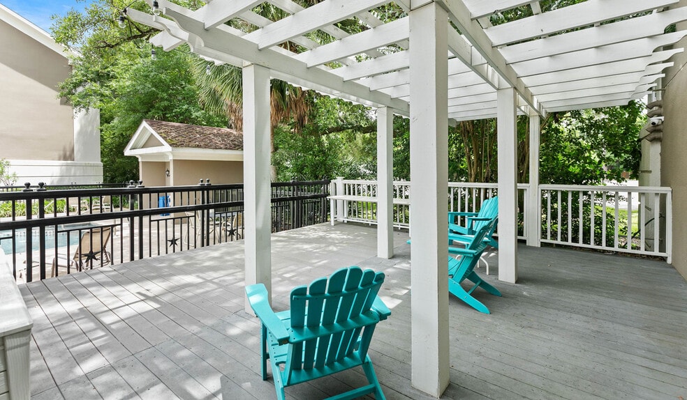 More Photos Of 19751 S Greeno Rd, Fairhope Hotel For Sale
