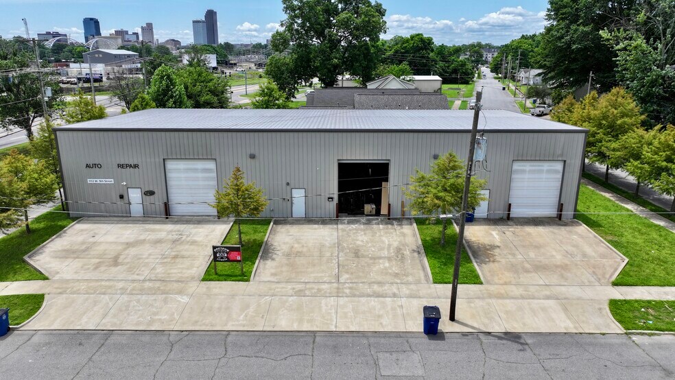 More Photos Of 1112 W 9th St, North Little Rock Warehouse For Sale