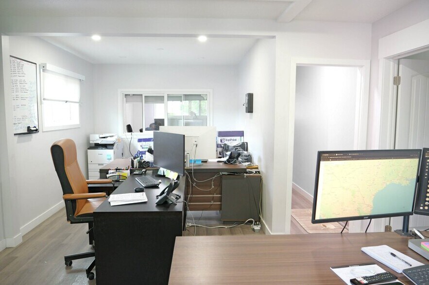 More Photos Of 504 65 Av NW, Edmonton Truck Terminal For Sale