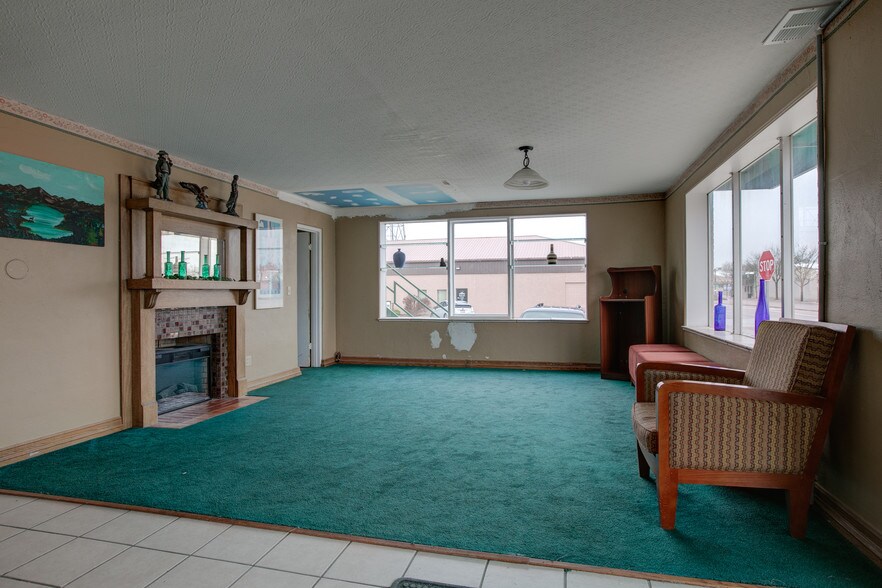 More Photos Of 795 Main St, Limon Hotel For Sale
