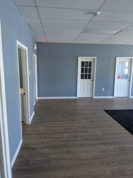 More Photos Of 159 Commercial St, Lynn Office For Lease
