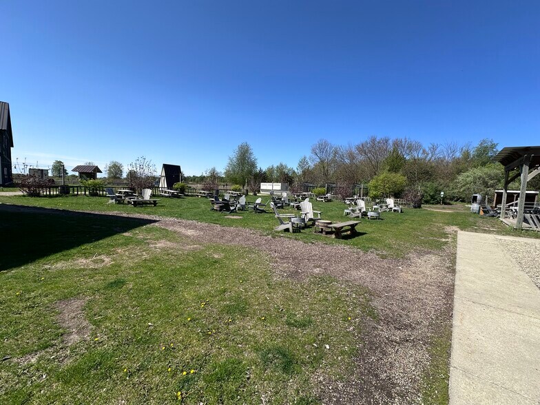 More Photos Of 2180 62nd St, Fennville Winery Vineyard For Sale