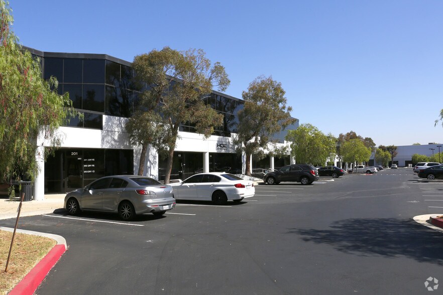 More Photos Of 43218-43280 Business Park Dr, Temecula Unknown For Lease