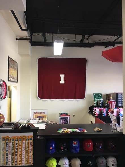 More Photos Of Suite 3, Bloomington Apartments For Lease