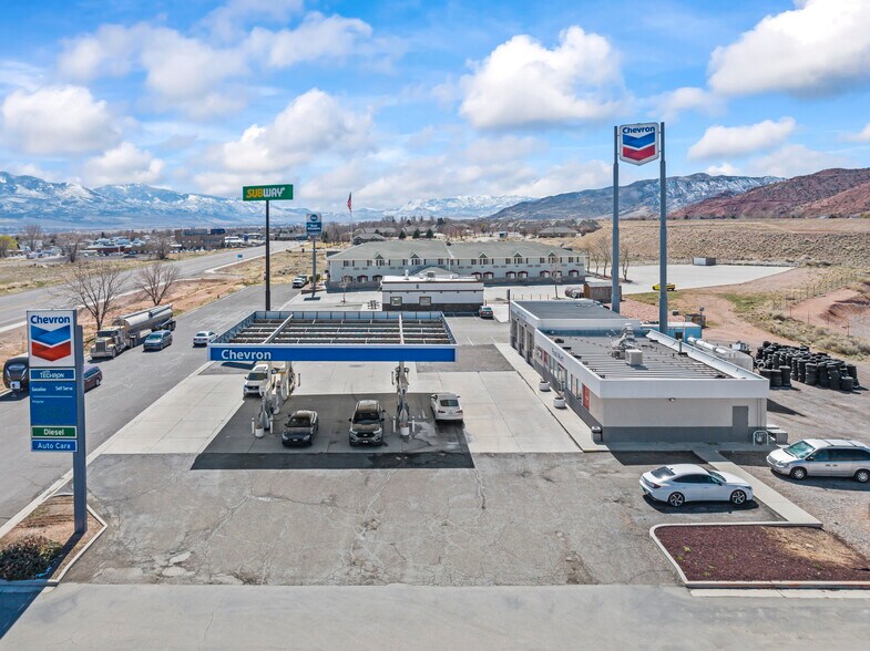 More Photos Of 1357 N Main St, Richfield Service Station For Sale