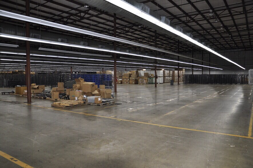More Photos Of 2050 Willow Springs Ln, Burlington Warehouse For Lease