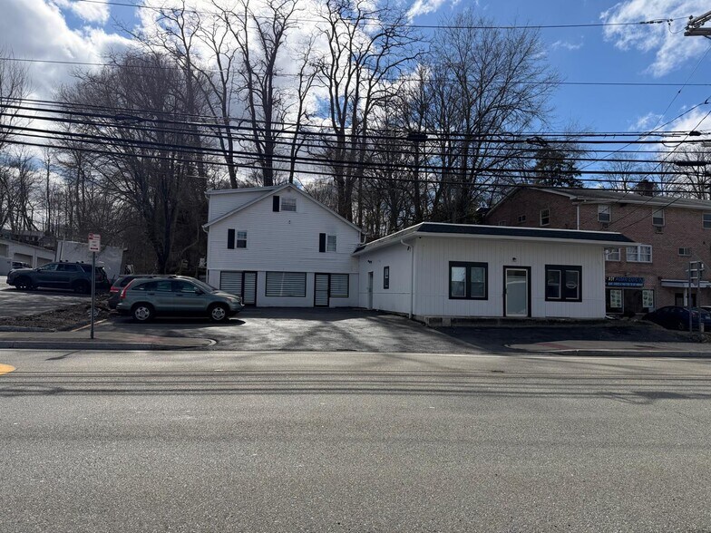 Primary Photo Of 283 NY-32 Rt, Central Valley Office For Lease