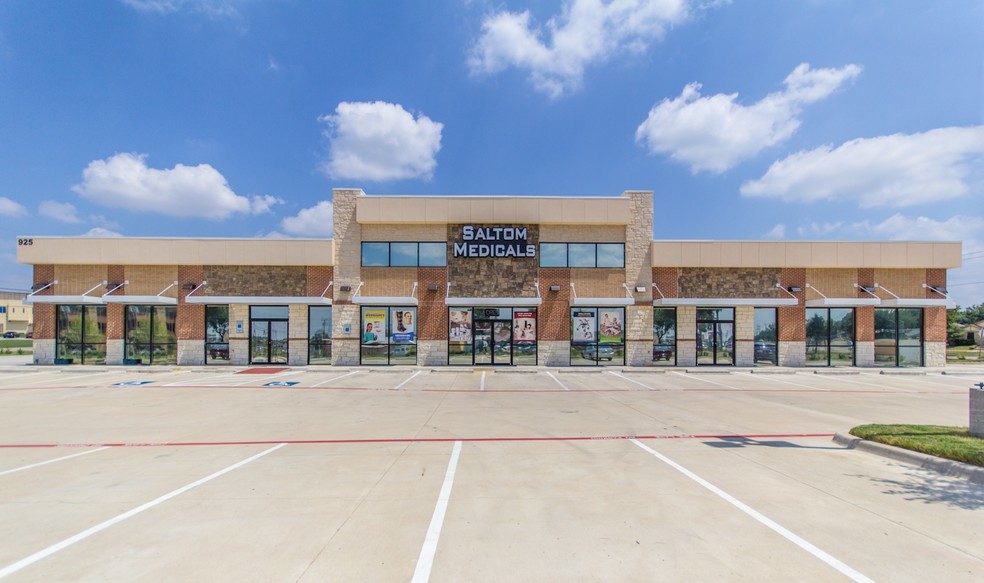 Primary Photo Of 925 N Bryan Belt Line Rd, Mesquite Medical For Lease