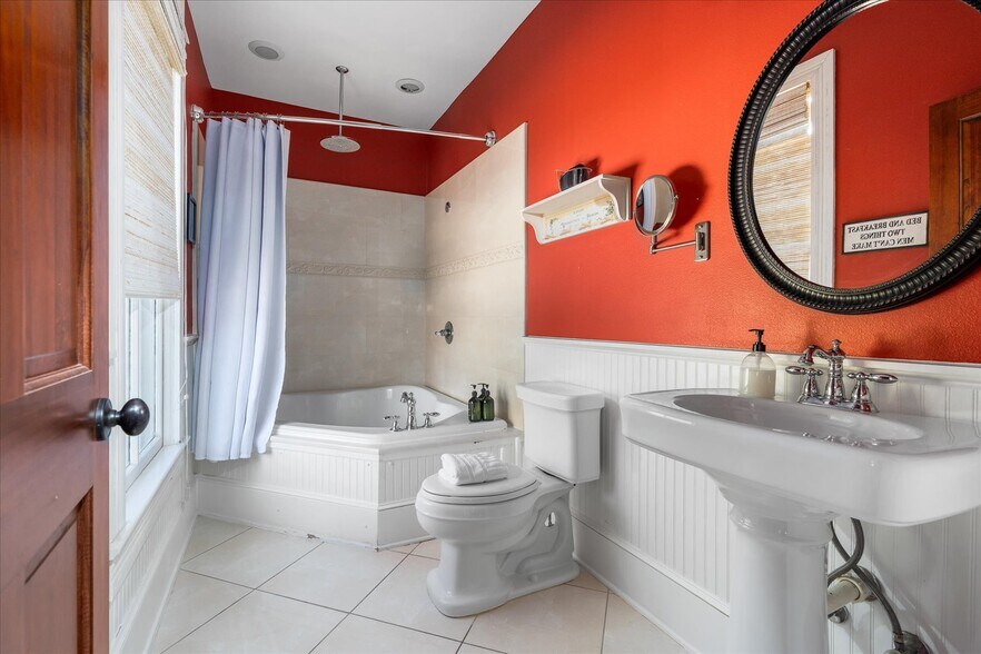 More Photos Of , Gainesville Hospitality For Sale