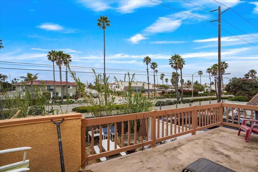 More Photos Of 941-943 Dunes St, Oxnard Apartments For Sale