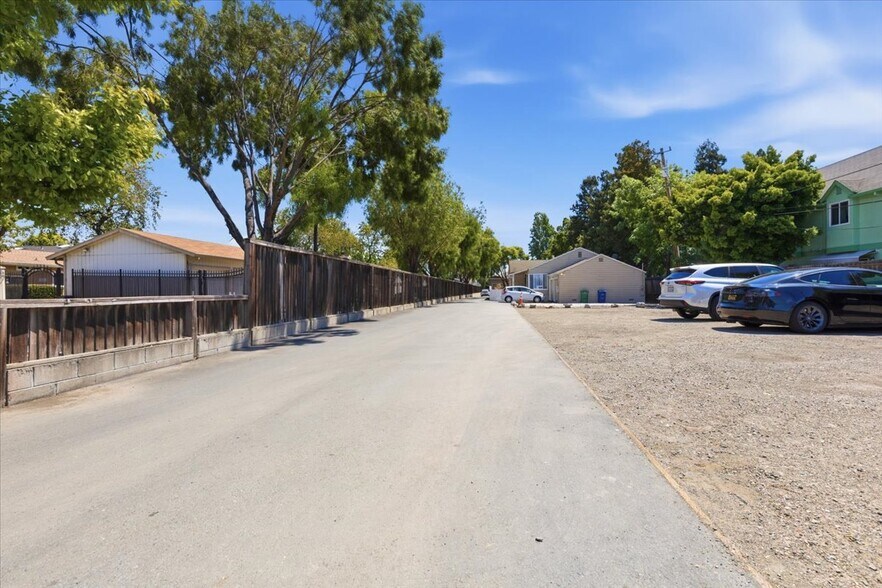 More Photos Of 882-898 W Tennyson Rd, Hayward Apartments For Sale