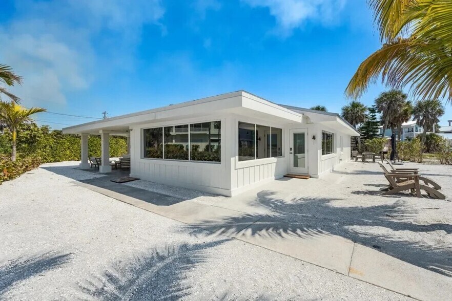 More Photos Of 2740 N Beach Rd, Englewood Multifamily For Sale