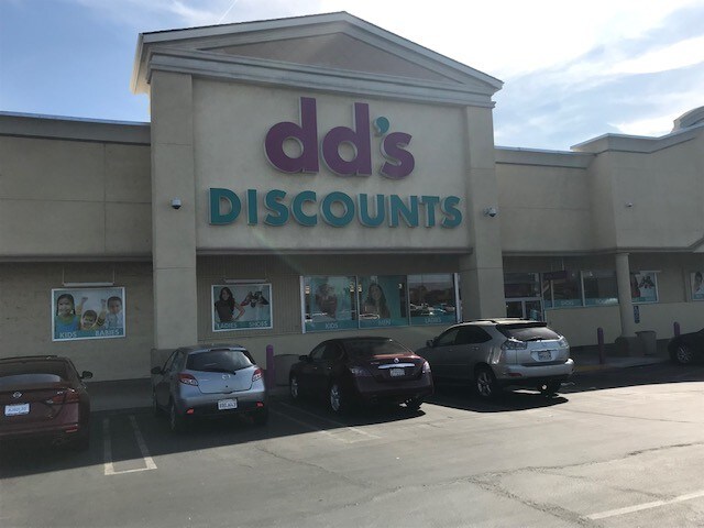 More Photos Of 406-498 W Shaw Ave, Clovis Unknown For Lease