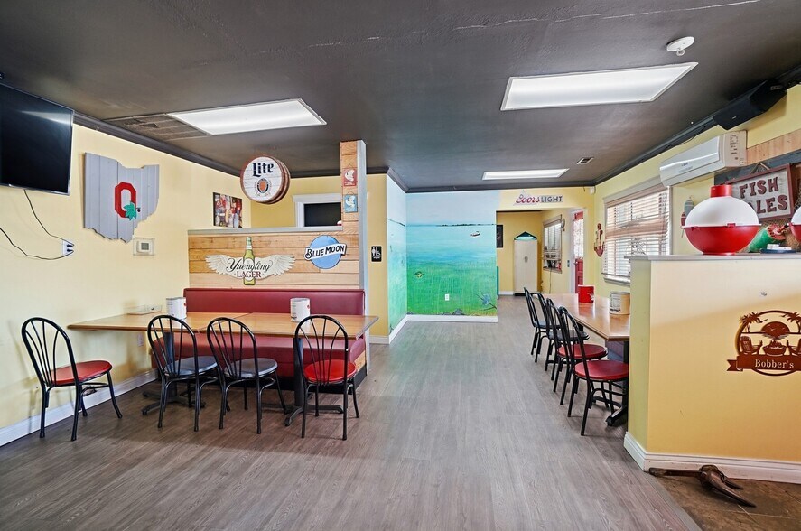 More Photos Of 15641 Oh-235, Belle Center Freestanding For Sale