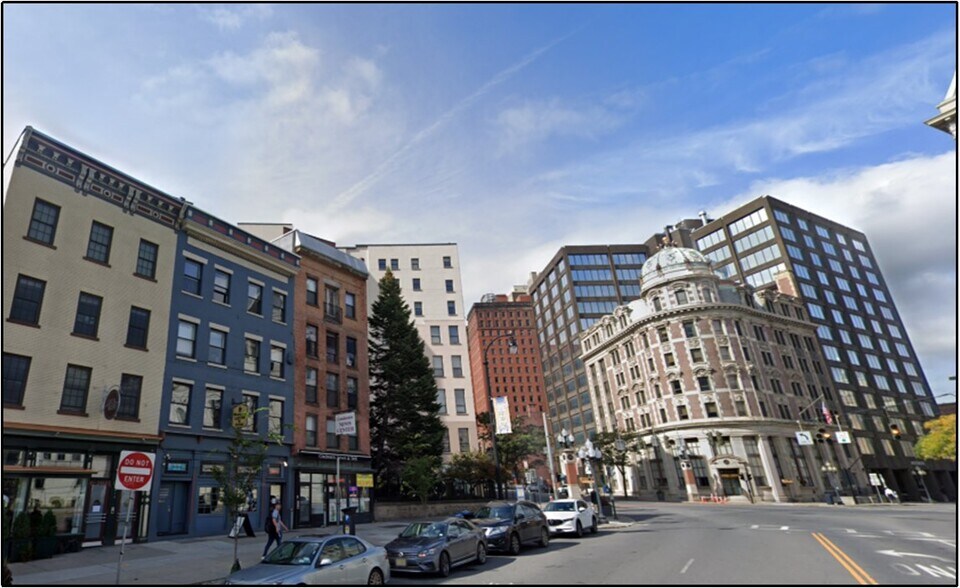 More Photos Of 418 Broadway, Albany Loft Creative Space For Lease