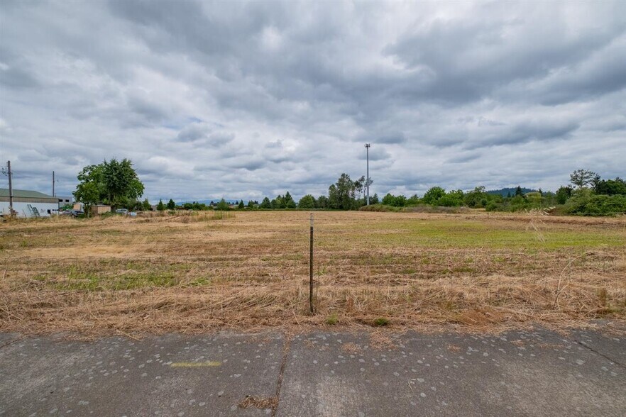 More Photos Of TID: 949909 Hansard ave, Lebanon Land For Sale