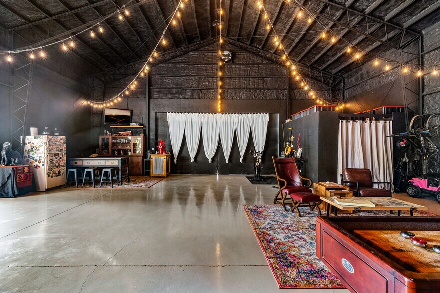 More Photos Of 7394 Creek Rd, Dripping Springs Trailer Camper Park For Sale