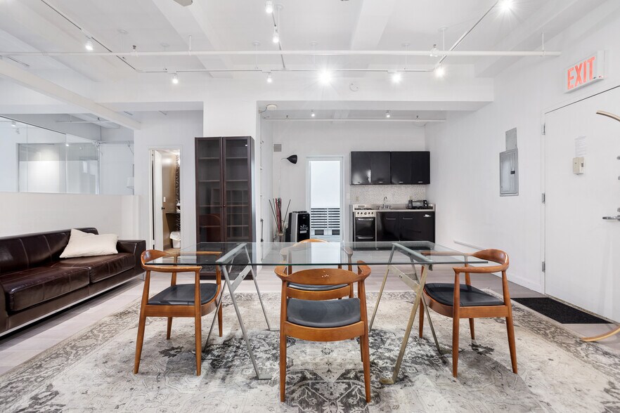 More Photos Of 14 E 4th St, New York Loft Creative Space For Lease