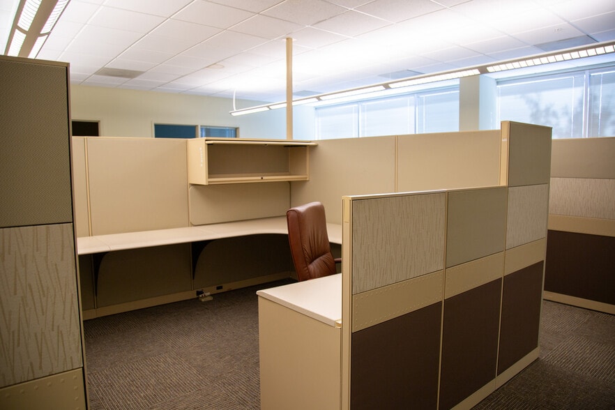 More Photos Of 7471 Pan American Fwy NE, Albuquerque Office For Lease