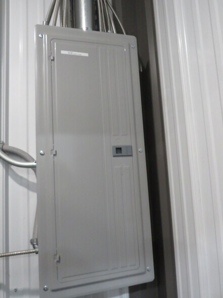 More Photos Of 9239 Atlantic Rd, Atlantic Manufacturing For Sale