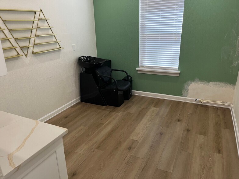 More Photos Of 1900 Town Plaza Ct, Winter Springs Medical For Sale