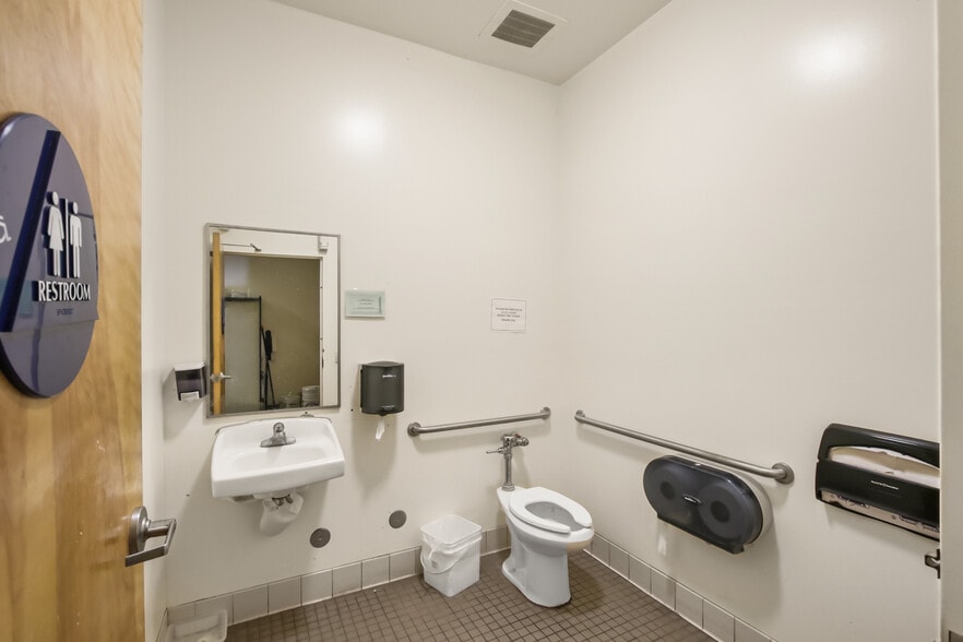 More Photos Of 1560 Butte House Rd, Yuba City Restaurant For Sale