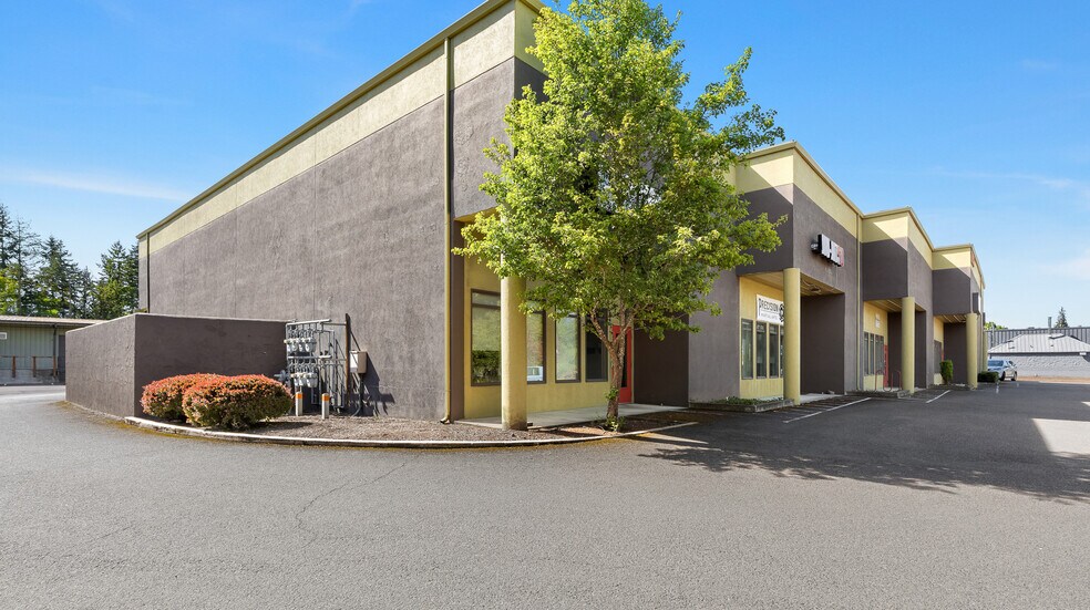 More Photos Of 1750-1780 SW 3rd St, Corvallis Warehouse For Sale