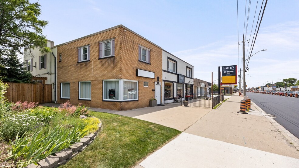 More Photos Of 4165 Tecumseh Rd E, Windsor General Retail For Sale